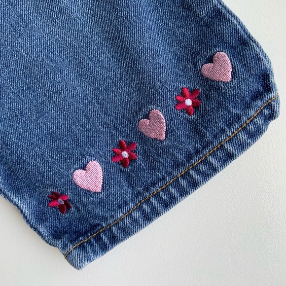 [2 for 15$✨] V I N T A G E Disney Jeans 💕🌸 - Picture 2 of 4